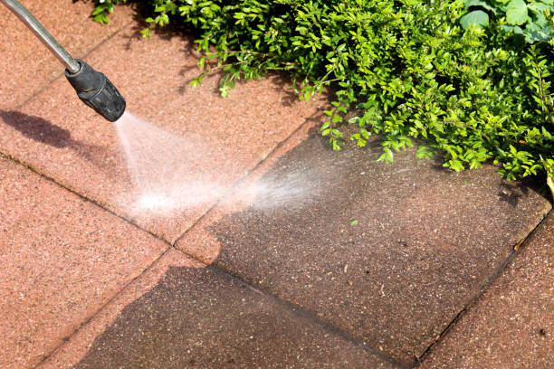 Why Choose Our Certified Pressure Washing Experts for Your Project Needs in Point Clear, AL?